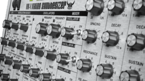 Read more about the article VK-1 VIKING SYNTHESIZER